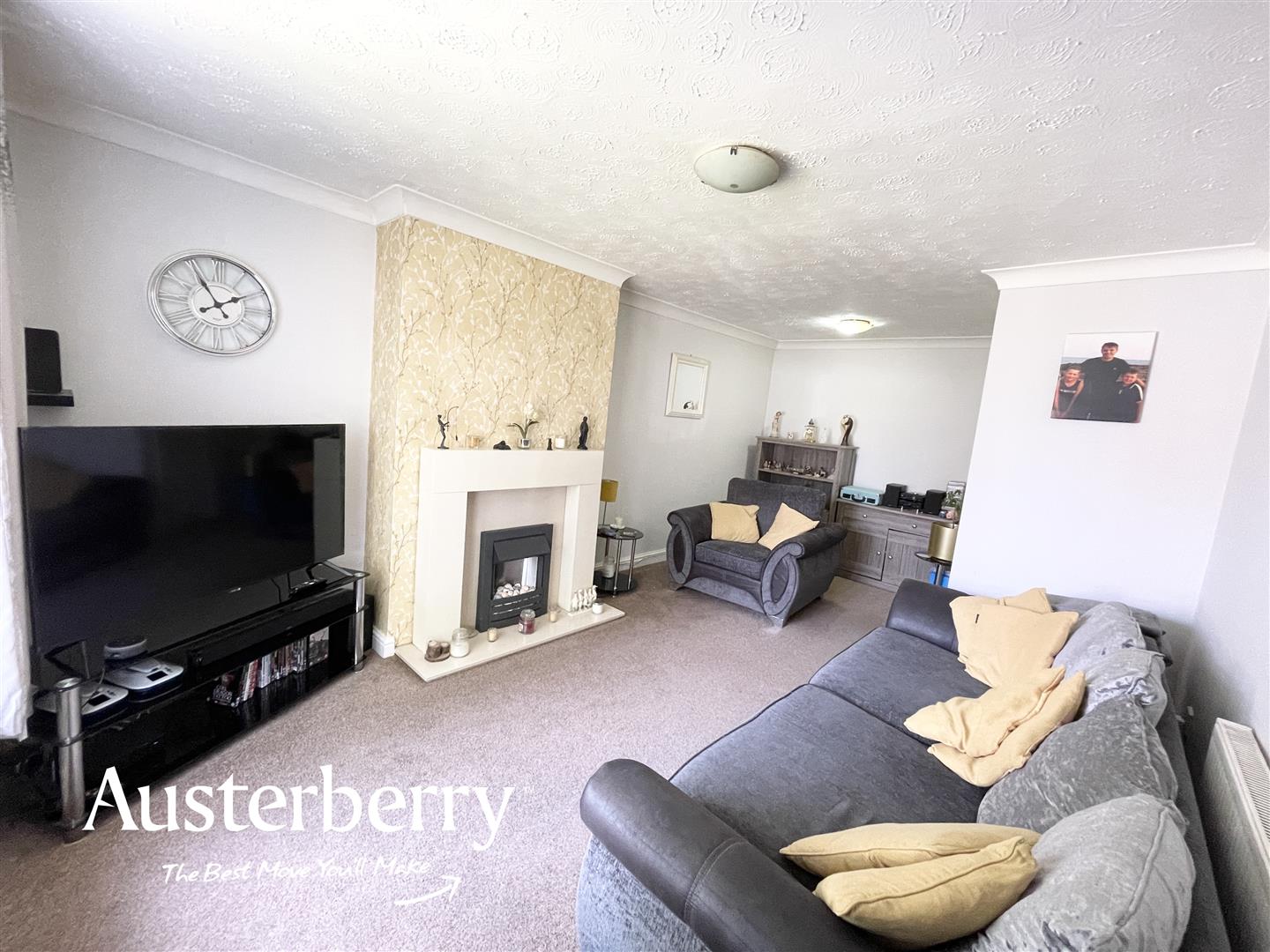 3 bed property in Longton Hall Road, Stoke-On-Trent